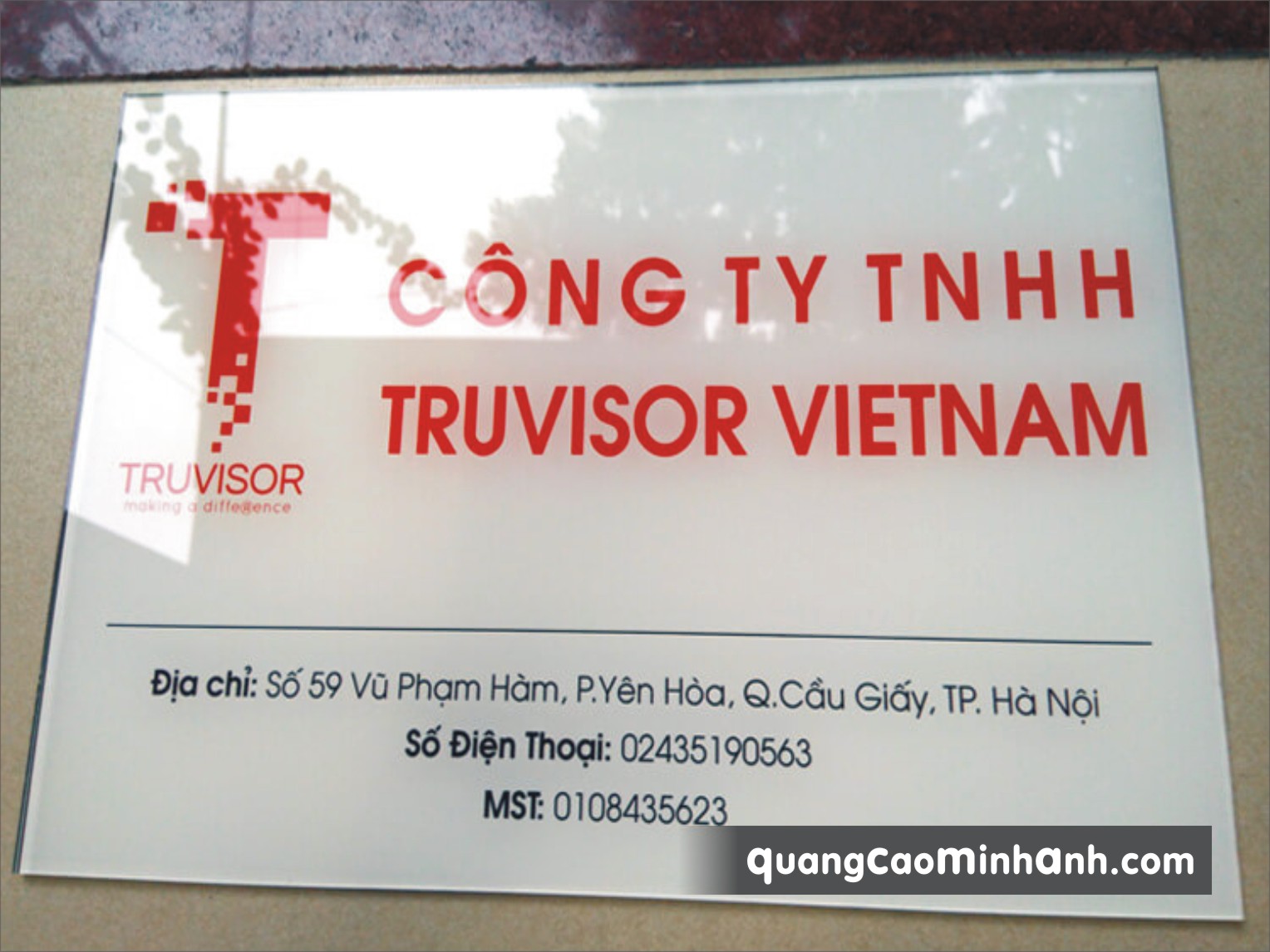 biển tên công ty mica