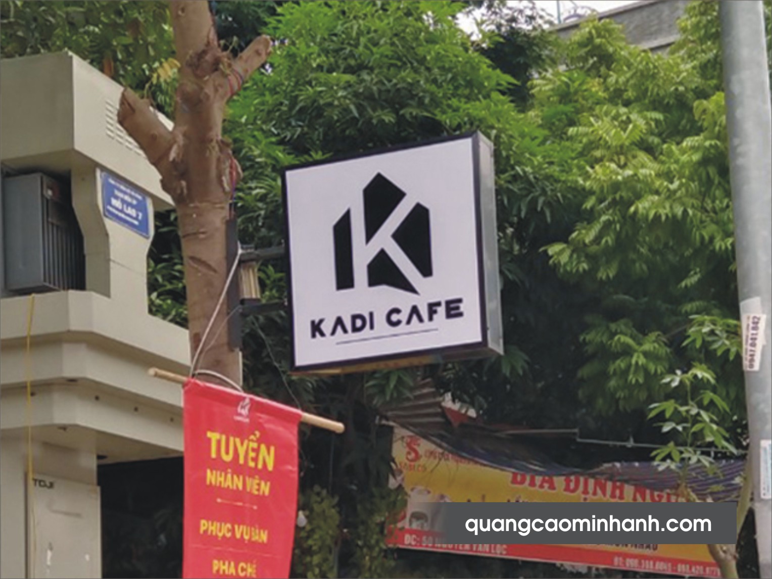 Biển vẫy mica đèn led